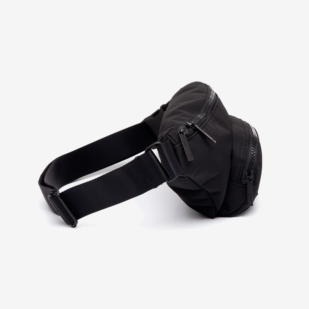 Atlas Crossbody Black Vandra - Lefrik