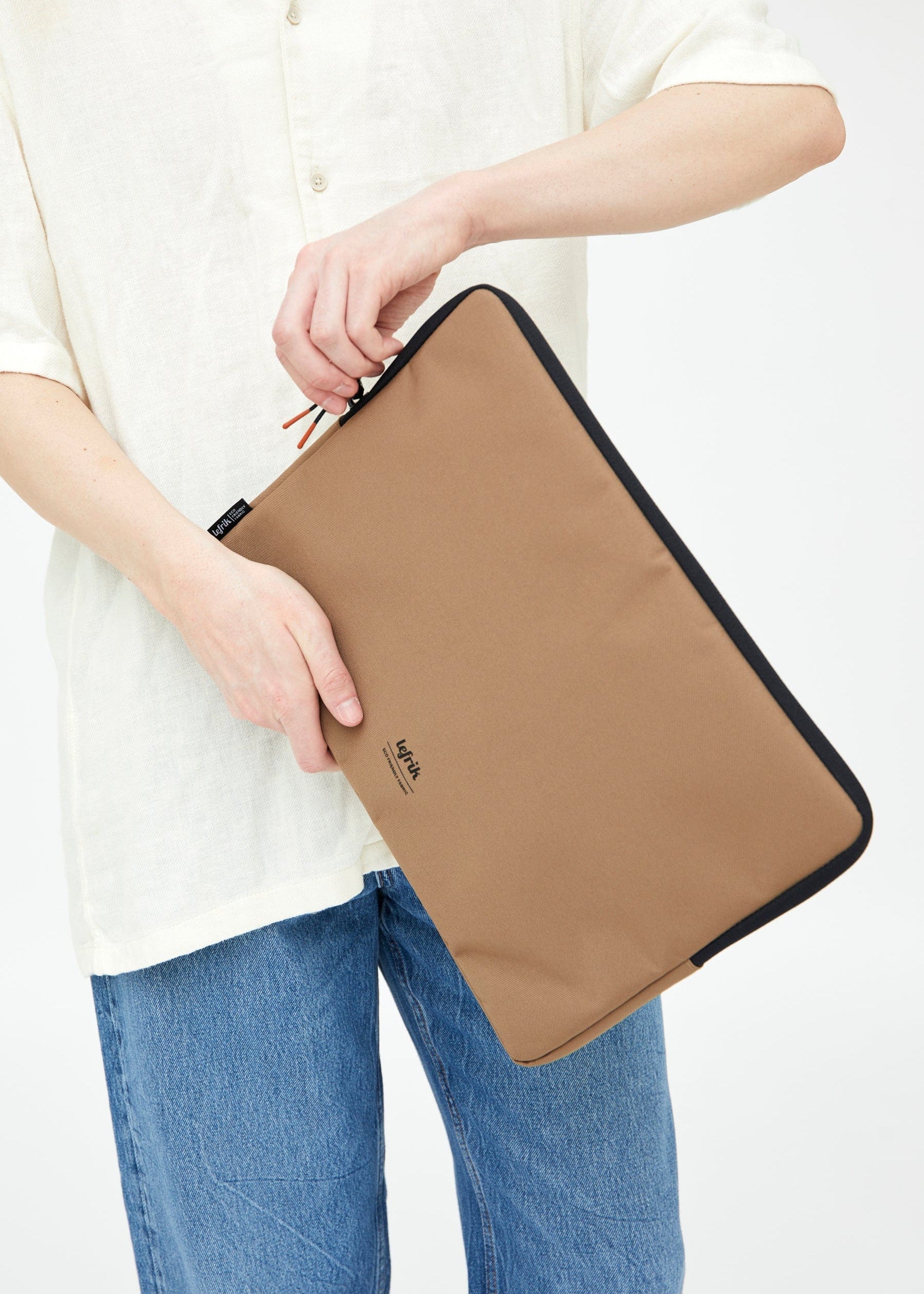 Capture Laptop Case 15" Camel - Lefrik